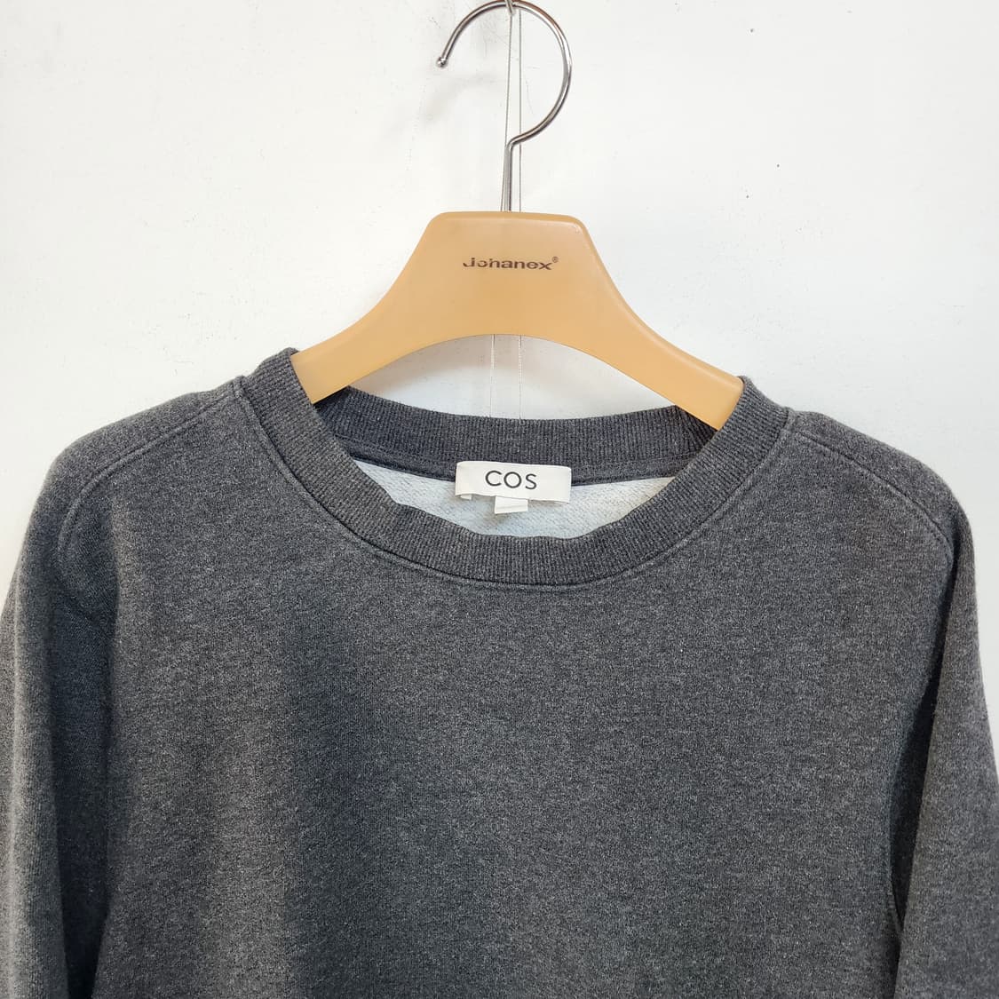 COS 코스 그레이 맨투맨 티셔츠 상품이미지2