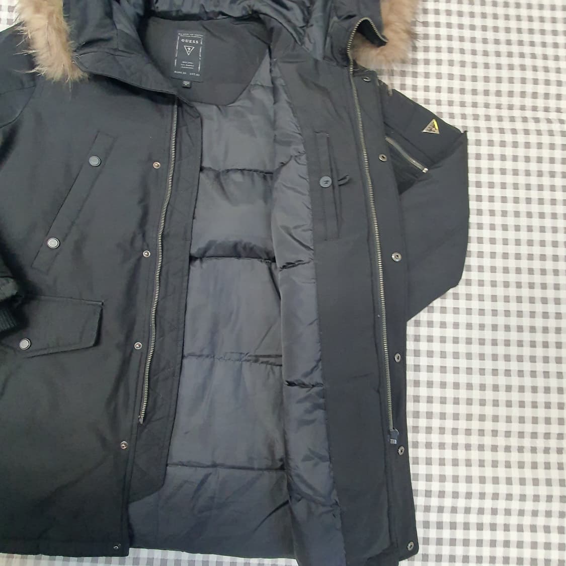 게스 오리털 겨울패딩 남자95 상품이미지7