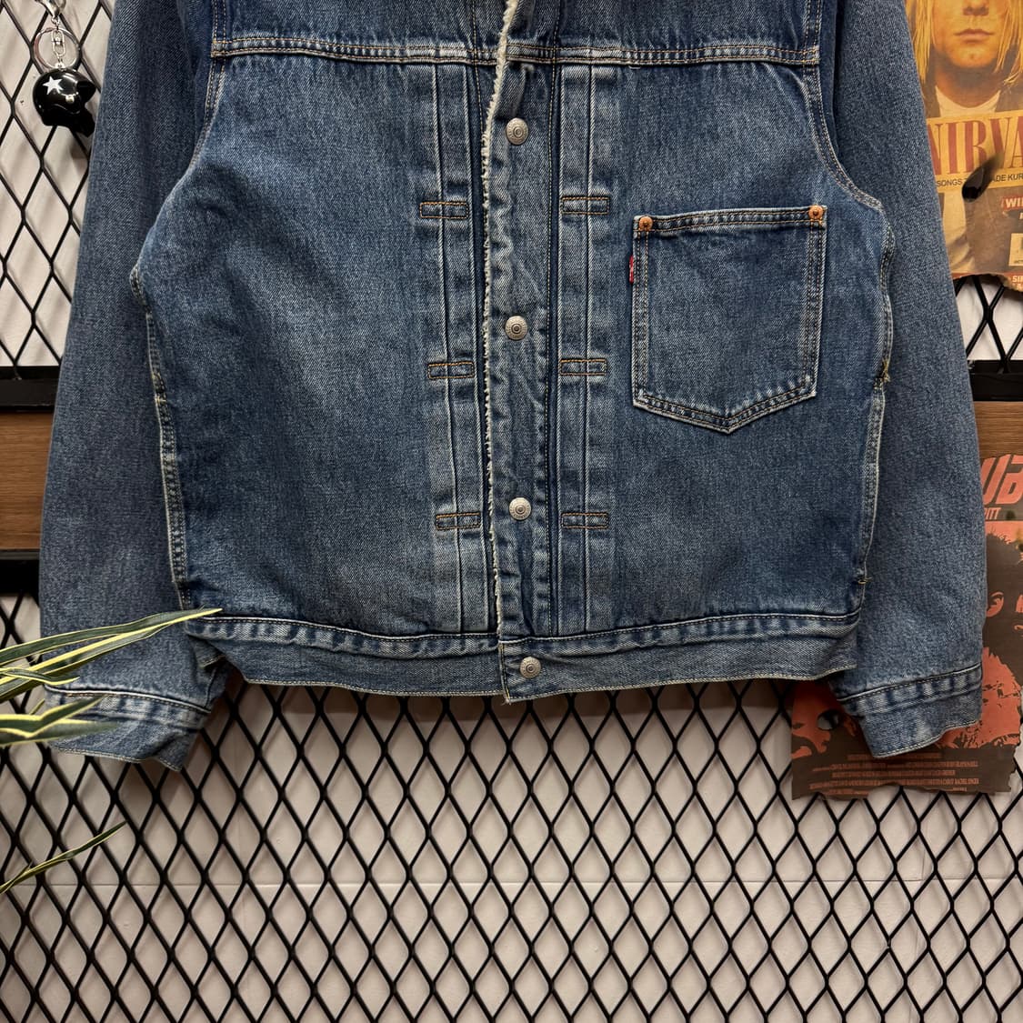 리바이스 타입 1 쉐르파 중청 데님 트러커 자켓 상품이미지4