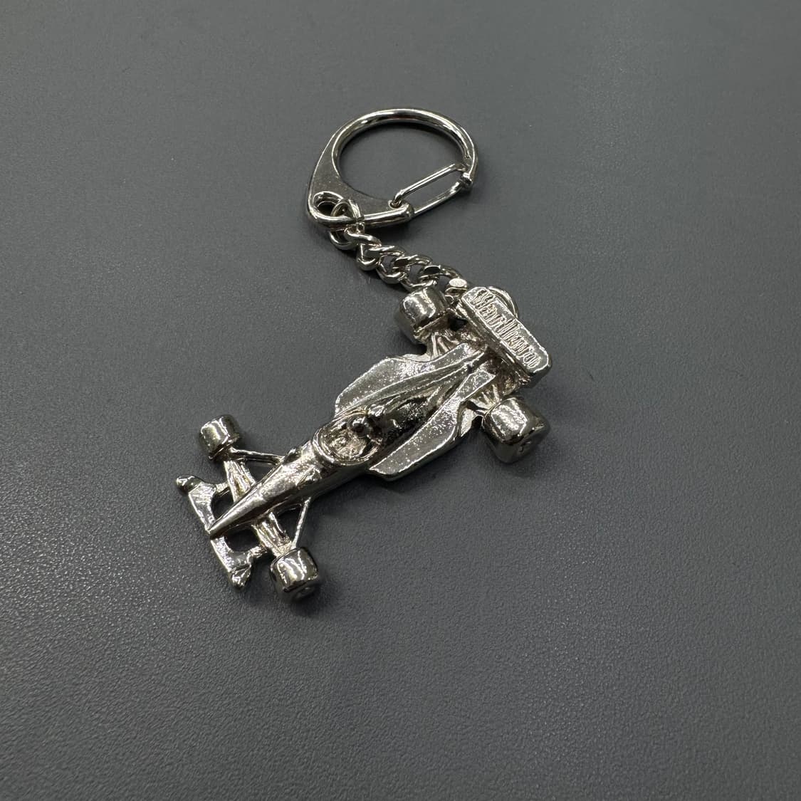 말보로(Marlboro) 90‘s 실버컬러 레이싱 키링 상품이미지2