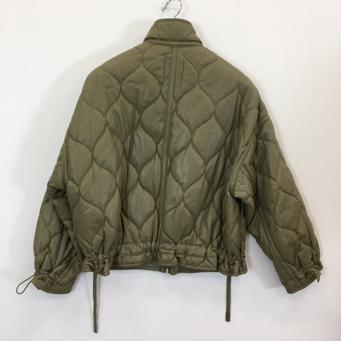 자라 비건레더 누빔패딩 XS 오버  상품이미지4