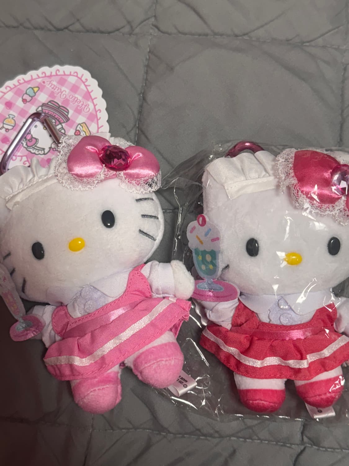 헬로키티 메이드 프릴 카라비너 키링 (정품)  상품이미지2