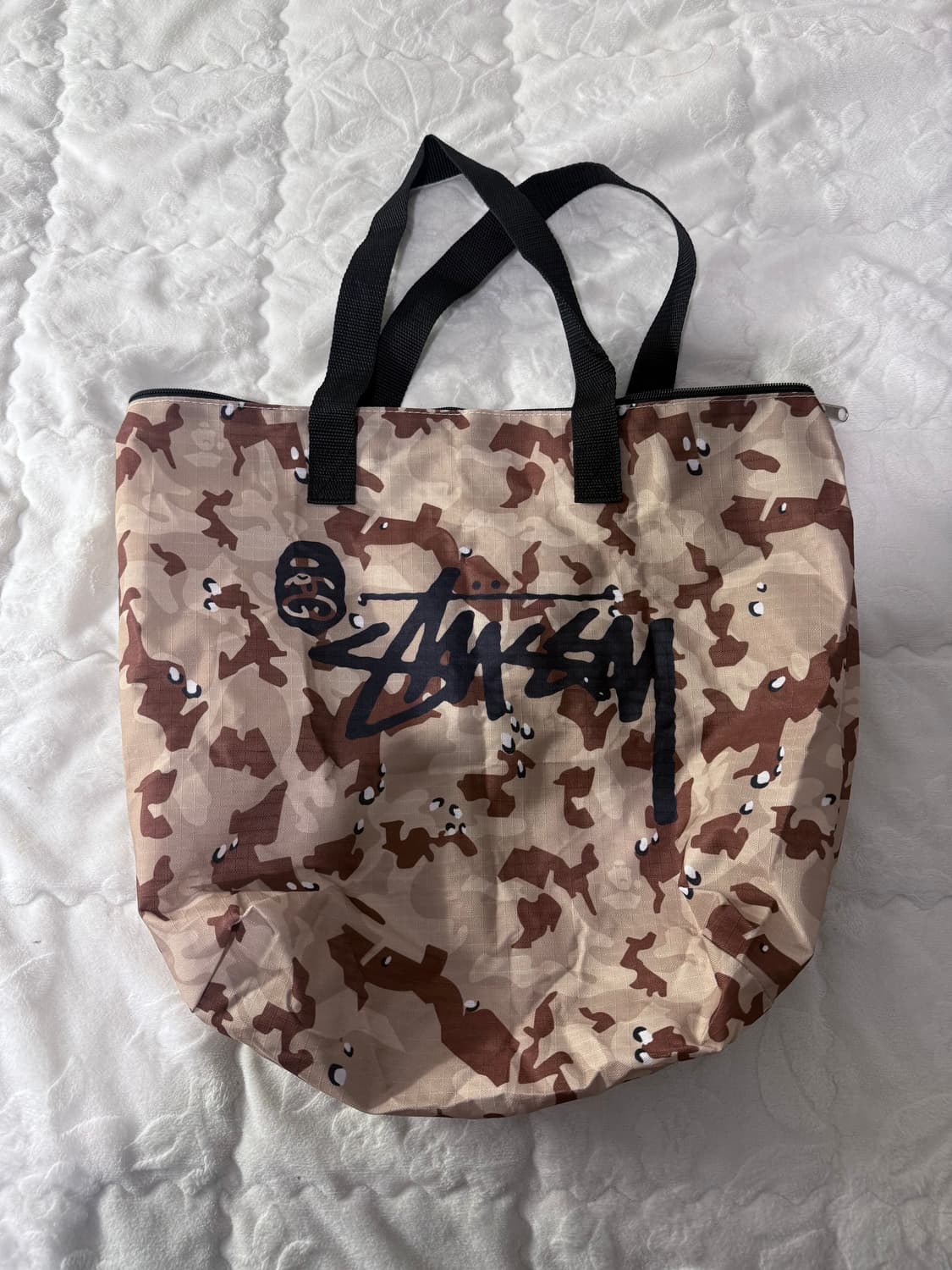 베이프 x 스투시 카모 토트백 상품이미지2