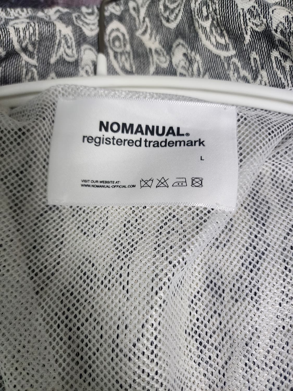 노매뉴얼 페이즐리 트랙탑 블랙 L 상품이미지5