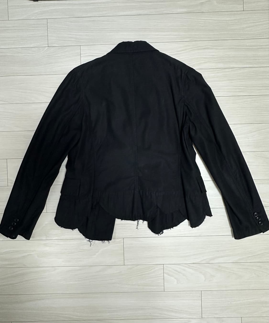 [L] 꼼데가르송 컷팅 자켓 상품이미지2