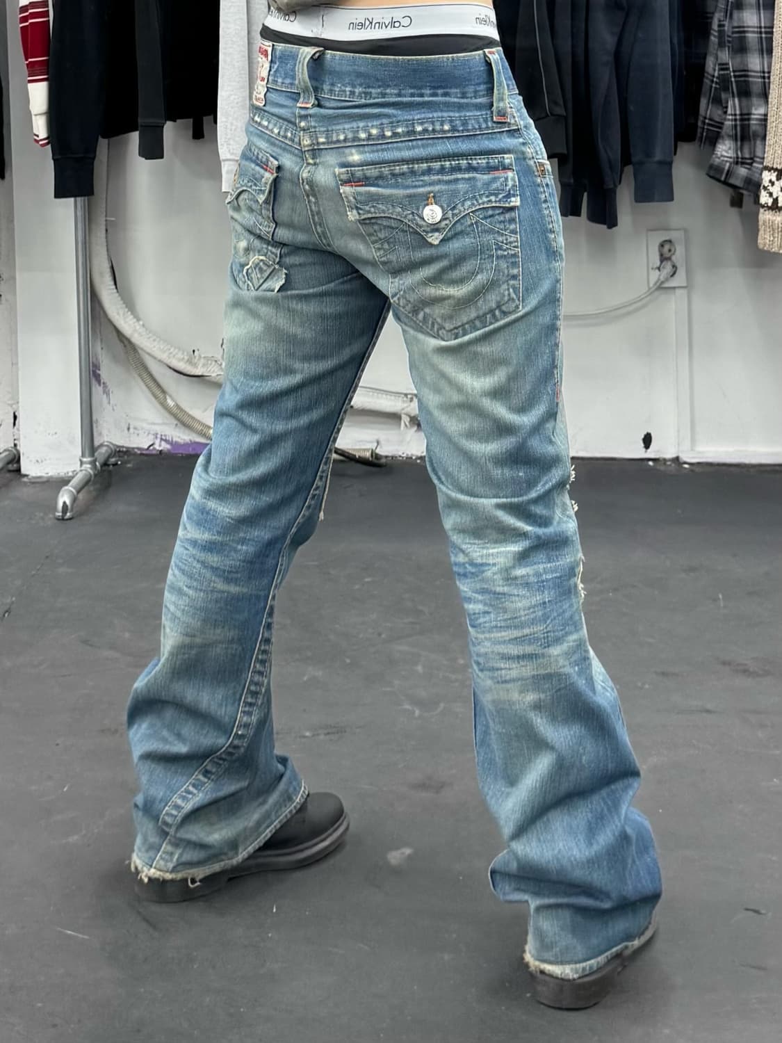 트루릴리전 그런지 패치워크 데님팬츠 상품이미지5