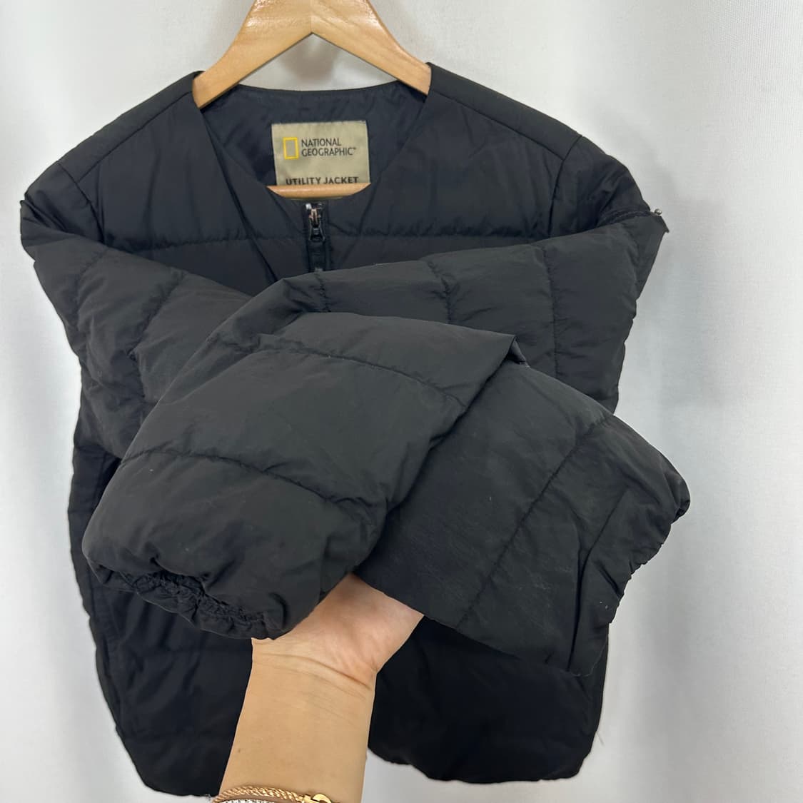   네셔널지오그래픽 여자 경량패딩 자켓 검정 90 S EW 상품이미지3