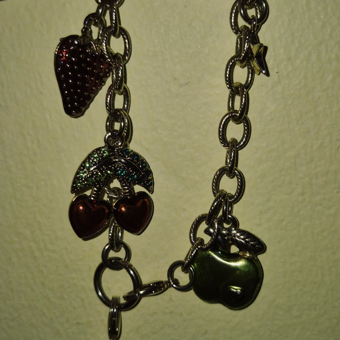 06s 안나수이 과일 레이어드 레더 키링 상품이미지10