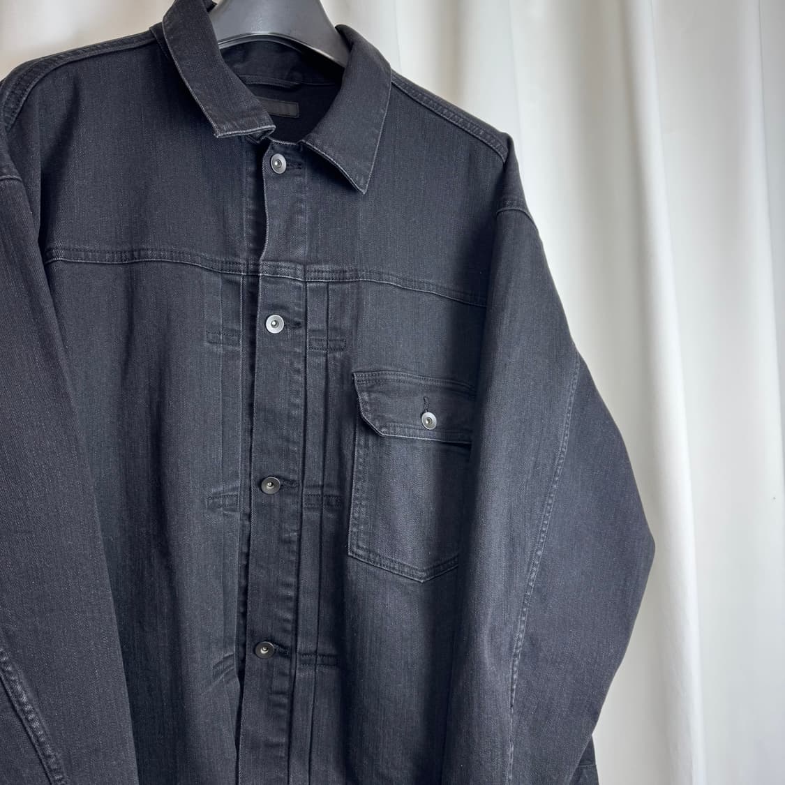 유니클로 데님 트러커 자켓 블랙 다크 그레이 4XL 상품이미지3