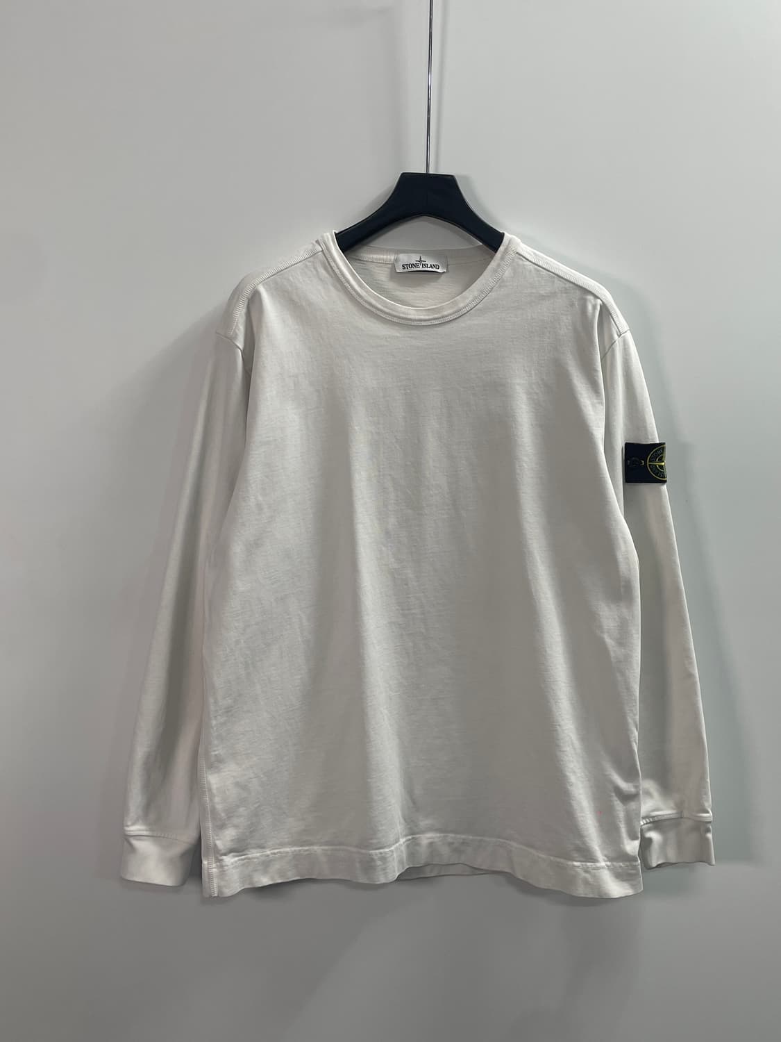 스톤아일랜드 와펜 맨투맨 긴팔티 (on.709)   상품이미지1