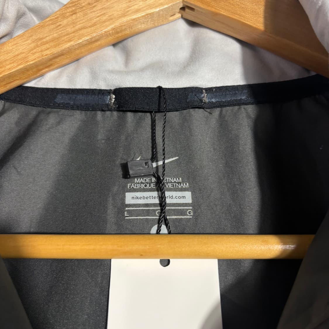 나이키 기능성 메쉬 패널 바람막이 자켓 (무료배송) 상품이미지4