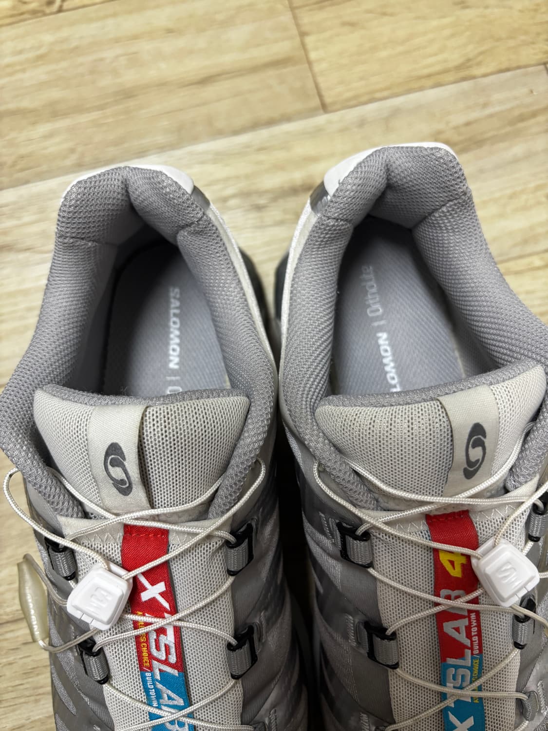 살로몬 xt-4 샤크스킨 메탈릭실버 상품이미지2