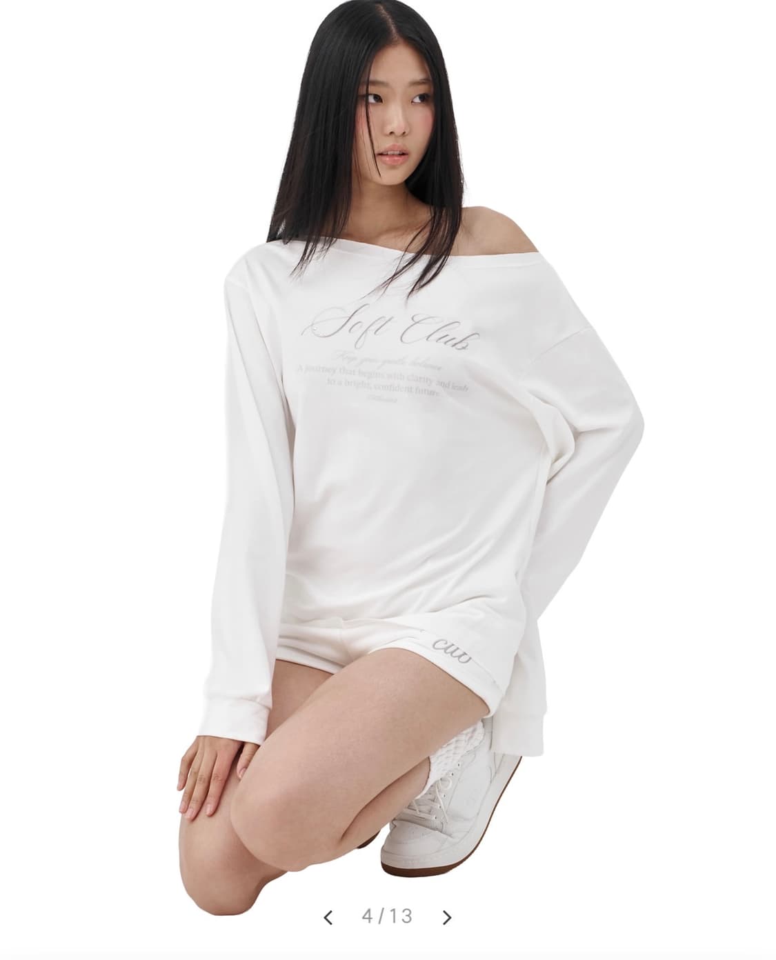 클리시어 Soft Club one-shoulder sweatshirt 상품이미지1