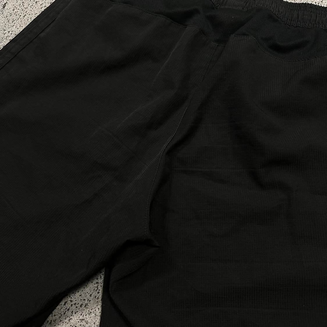 ✨ (바배) 아디다스 블랙 트레이닝 반바지  상품이미지8