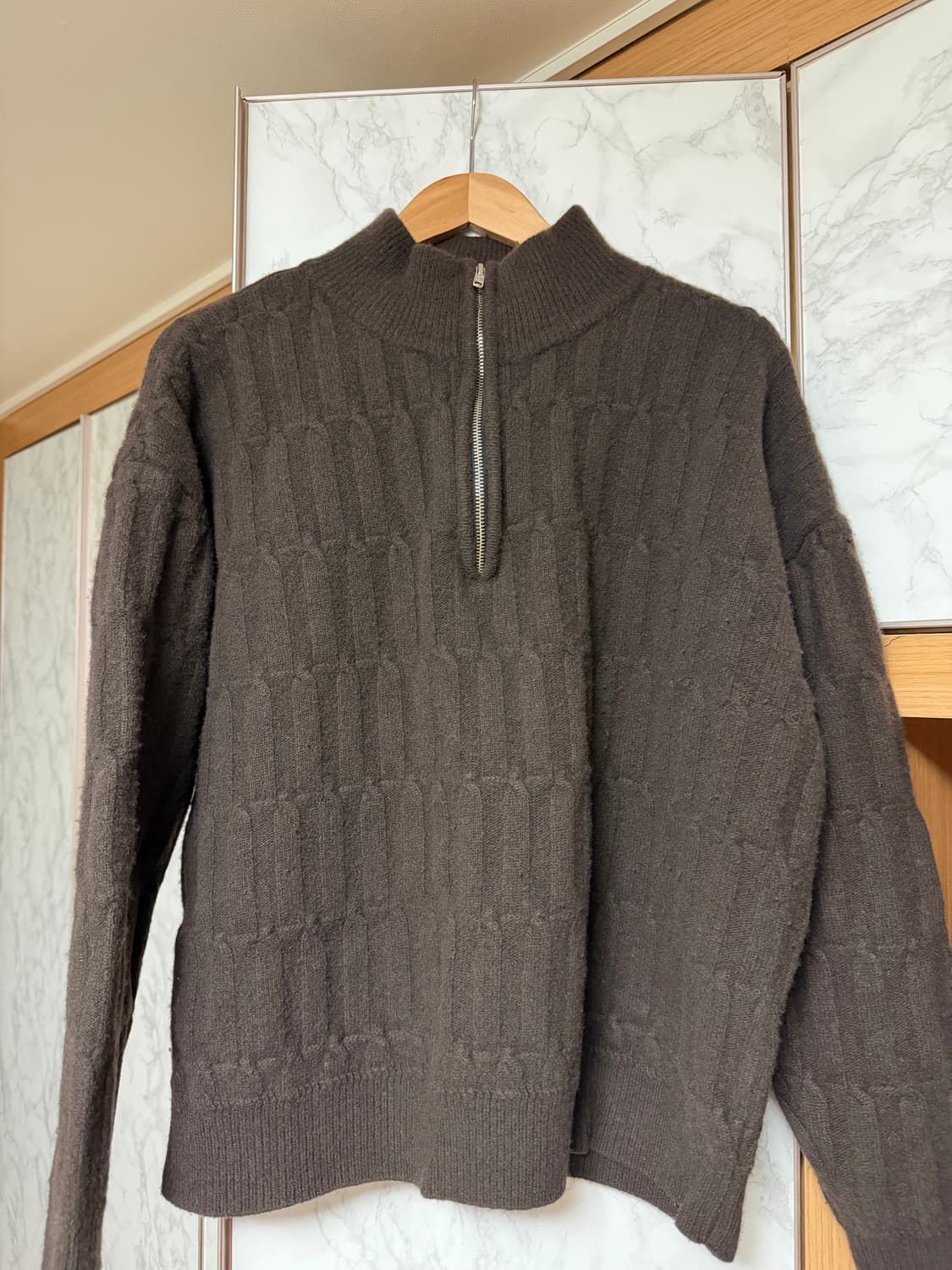 셔터 니트집업 상품이미지1