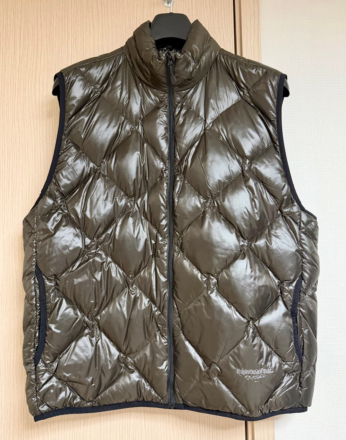 디스이즈네버댓 / 경량 패딩 베스트 브라운 / L 상품이미지1