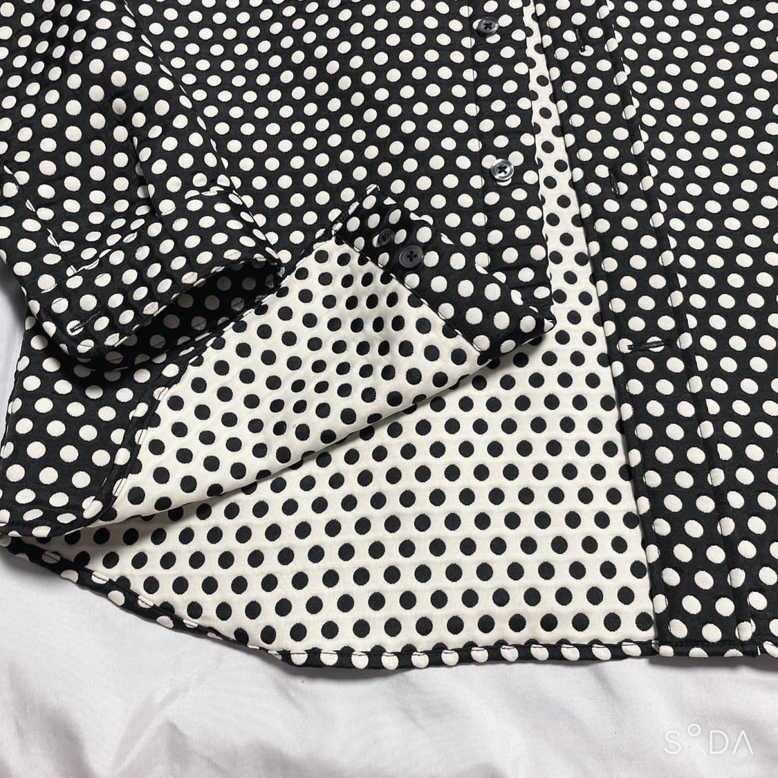 ami x 꼬르소꼬모 도트 셔츠 상품이미지7