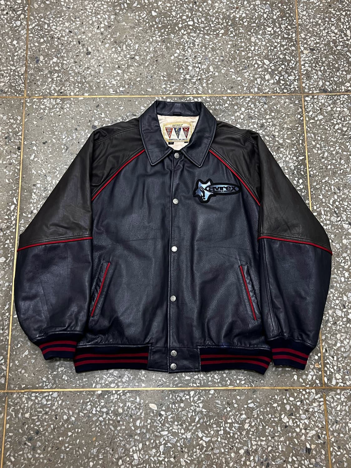 Avirex Wolf Cowhide Varsity Jacket  상품이미지3