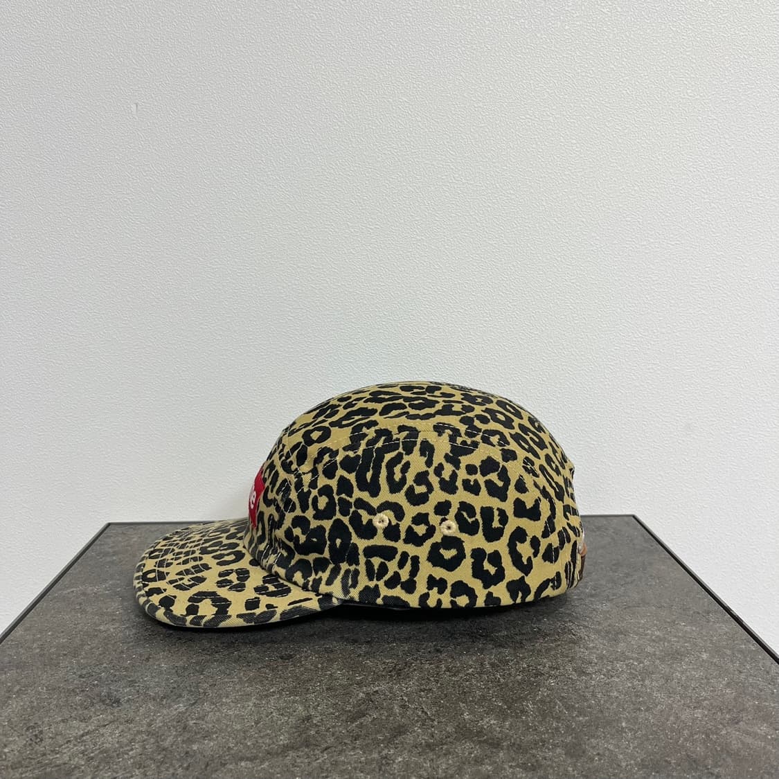 슈프림 23FW 워시드 치노 레오파드 레드 박스로고 캠프캡 모자 상품이미지3