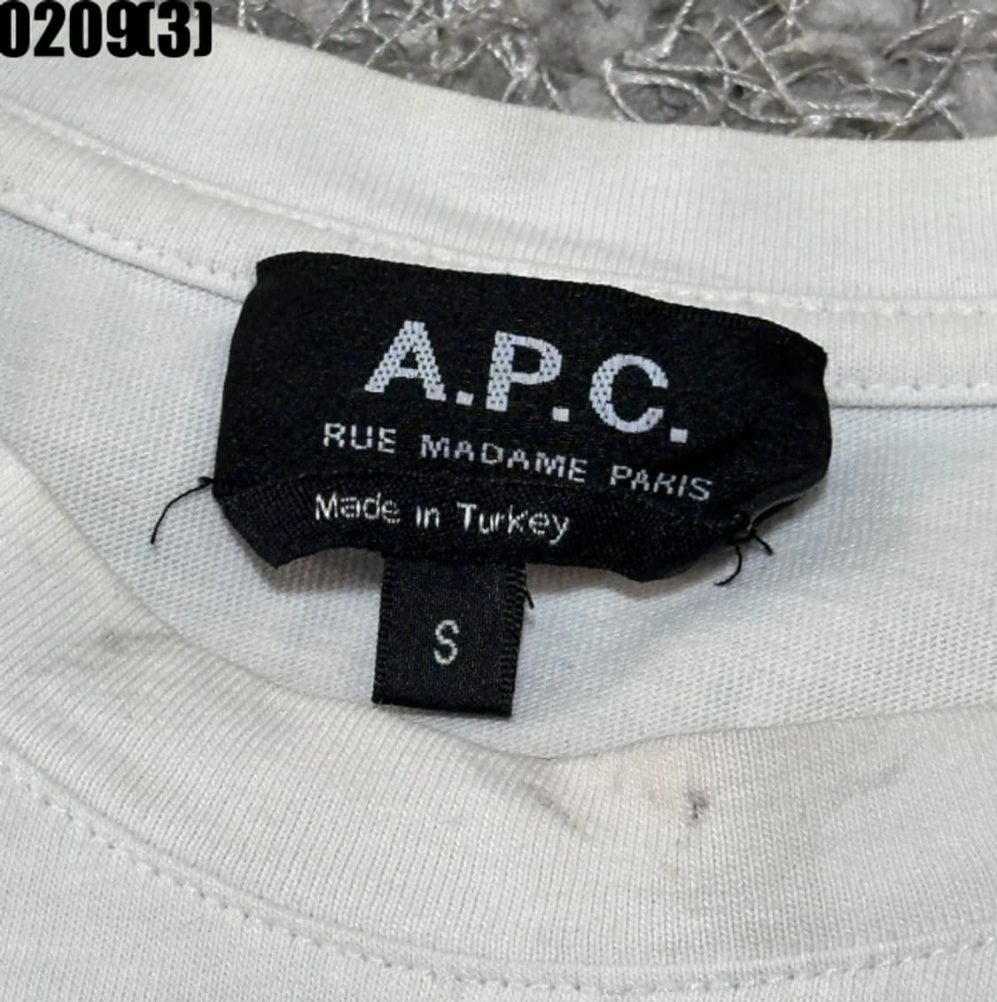 아페쎄 반팔티셔츠 상품이미지3