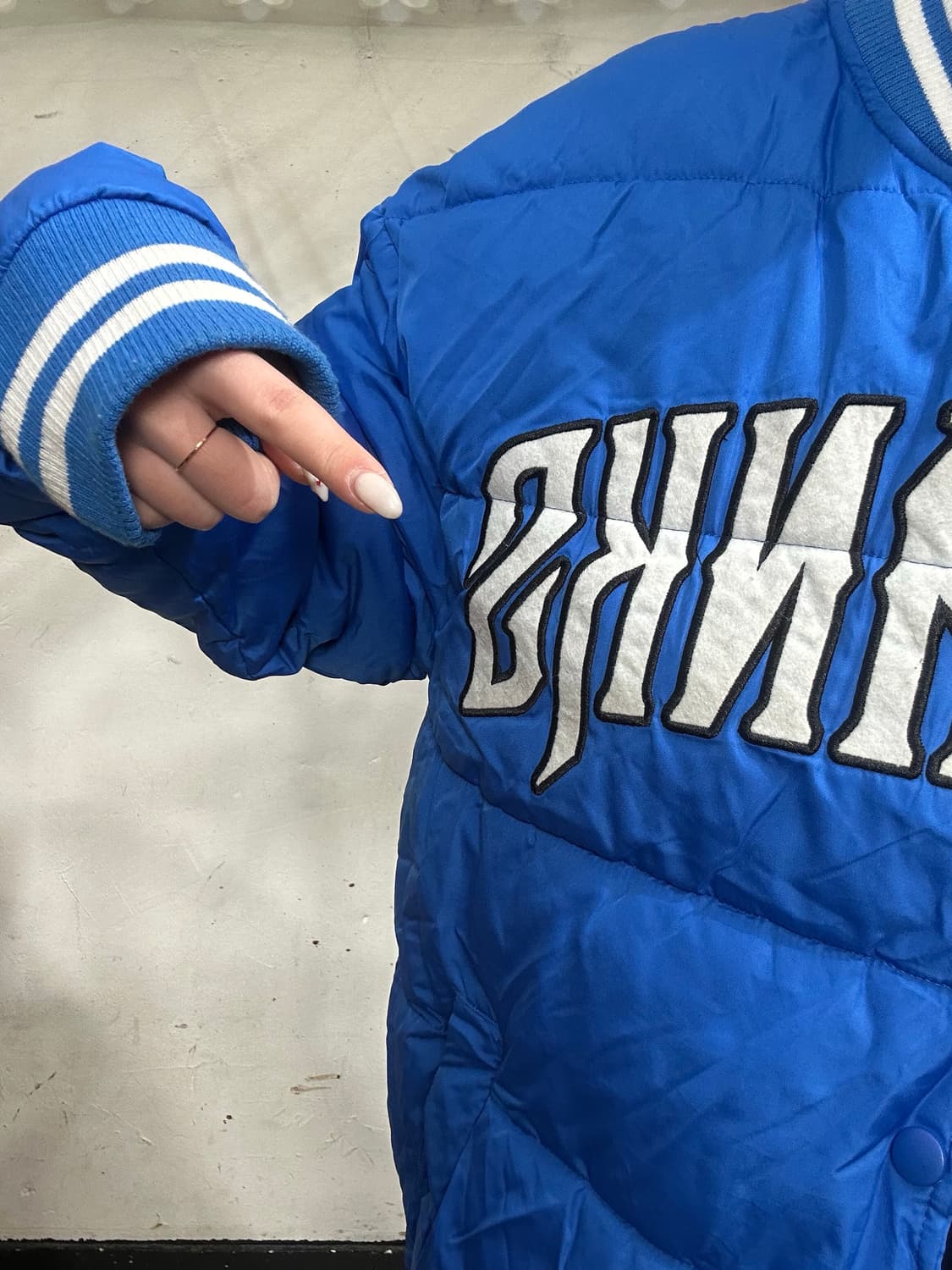 90s 일본 빈티지 블루 올드스쿨 자수 패딩 점퍼 L 상품이미지4