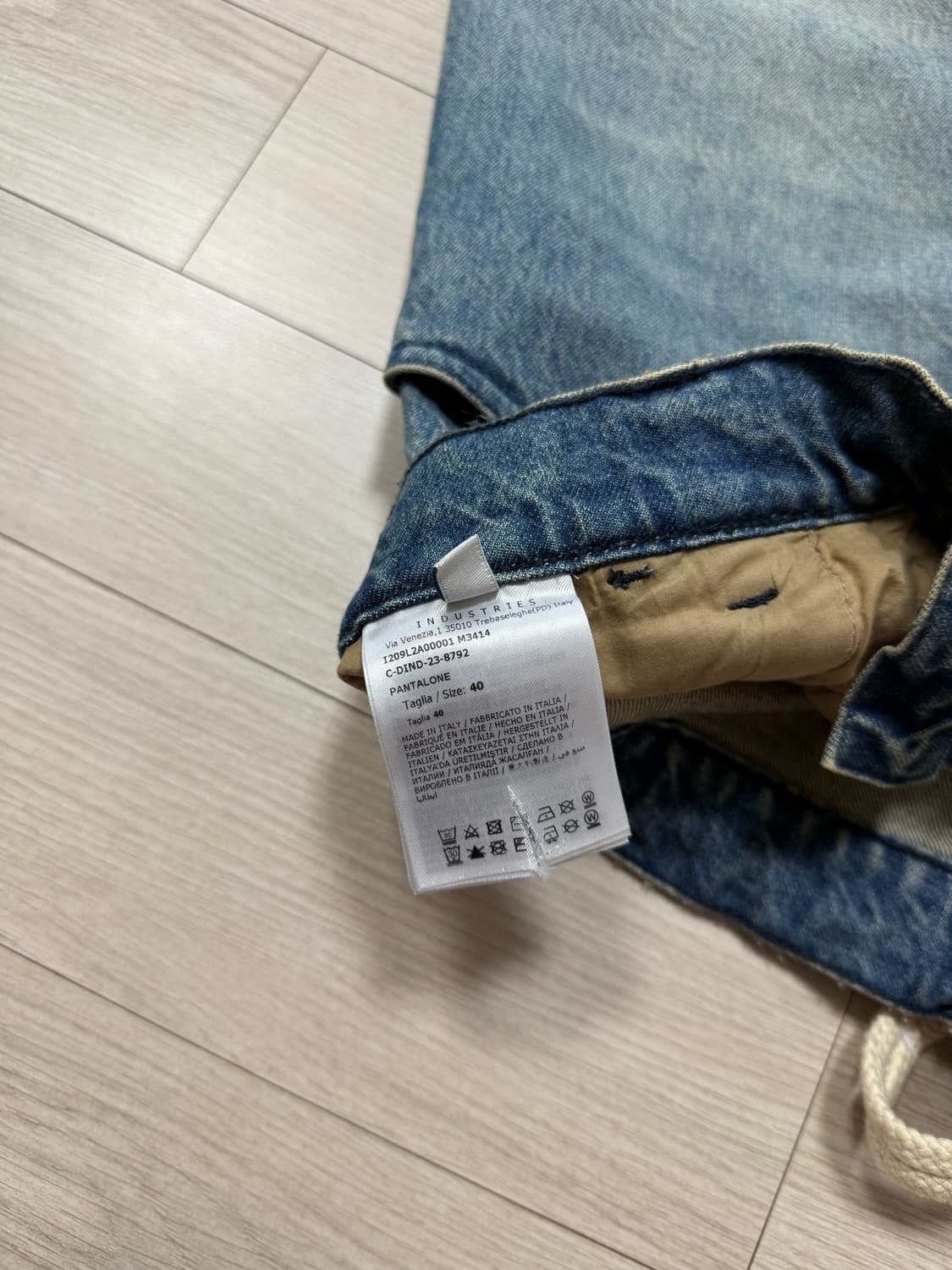 [new] 몽클레어 x 팜앤젤스 데님팬츠 40size 상품이미지9