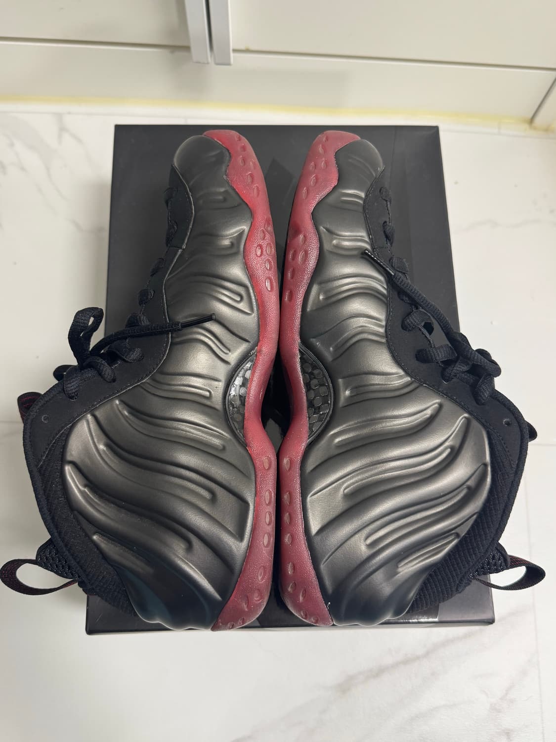 나이키 에어 폼포짓 원 250 상품이미지4