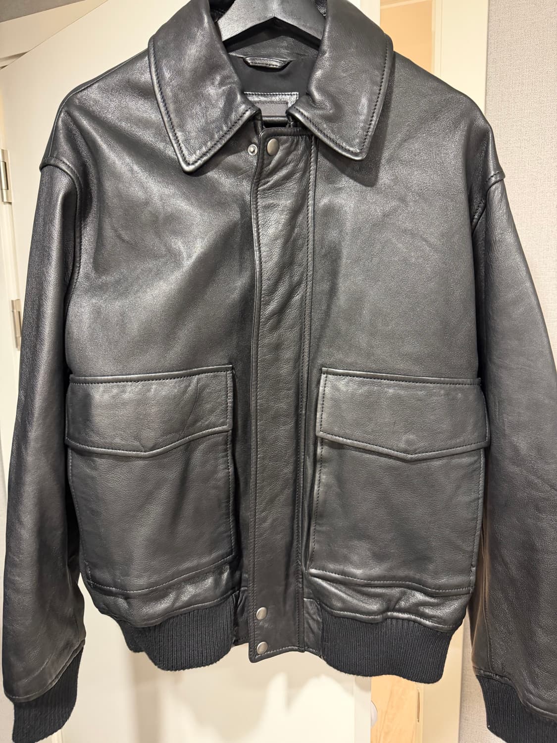 자라 레더 컬렉션 라인 블랙 M 상품이미지1