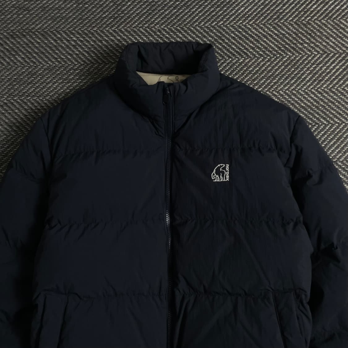 노르디스크 크리스탈 다운 푸퍼 패딩 블랙y 3624 상품이미지4