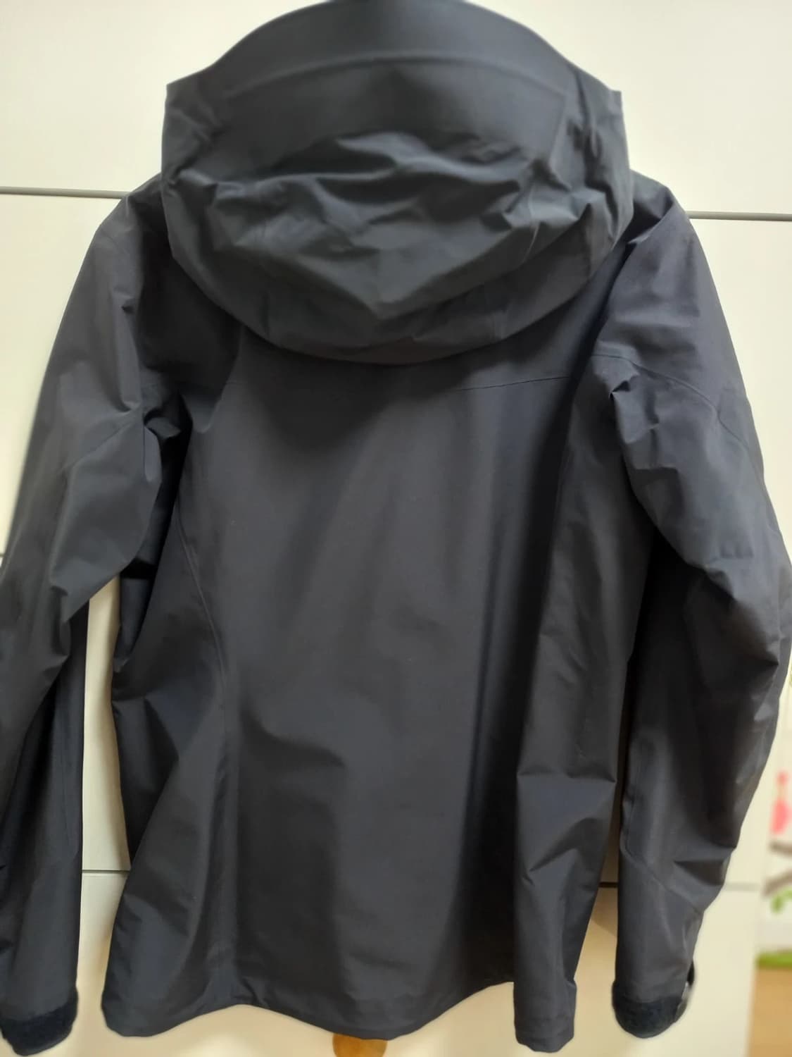 아크테릭스 베타 고어텍스 자켓 블랙 사파이어 s 상품이미지2