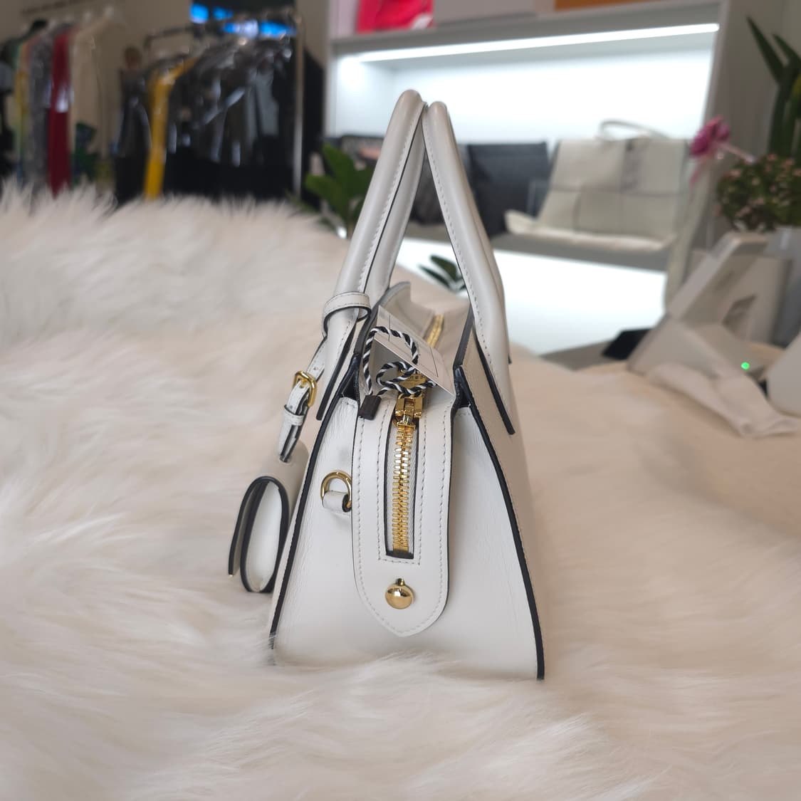 [정품] 프라다 모노크롬 사피아노 스몰 화이트 상품이미지5