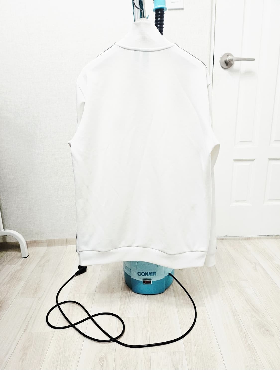 (95~100)M ☆초대장급☆ 아디다스 에센셜 3st [검흰] 트랙탑져지 상품이미지6