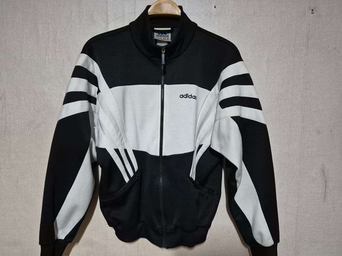 Adidas 아디다스 범고래흰검져지 (105) 상품이미지1