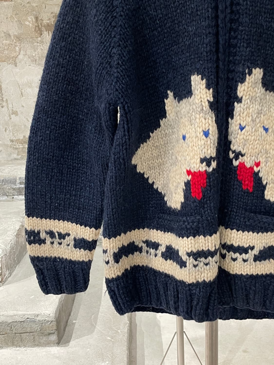 체스윅 다크 네이비 도그즈 울 코위찬 상품이미지4