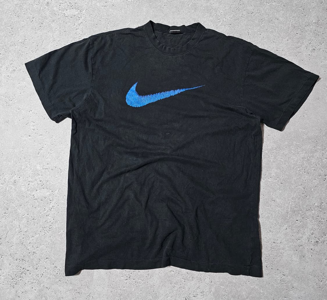 2XL 나이키 빅로고 90s 블랙 반팔 티 상품이미지1