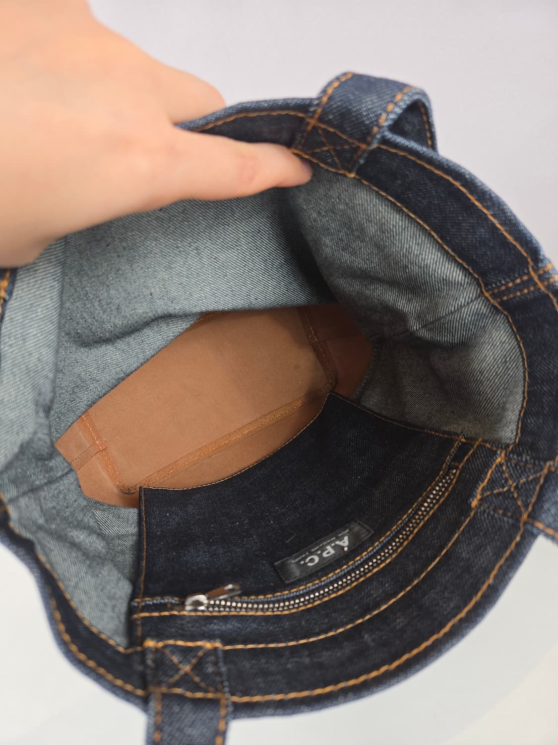 A.P.C 아페쎄 악셀 데님 에코백 스몰 가방 상품이미지9