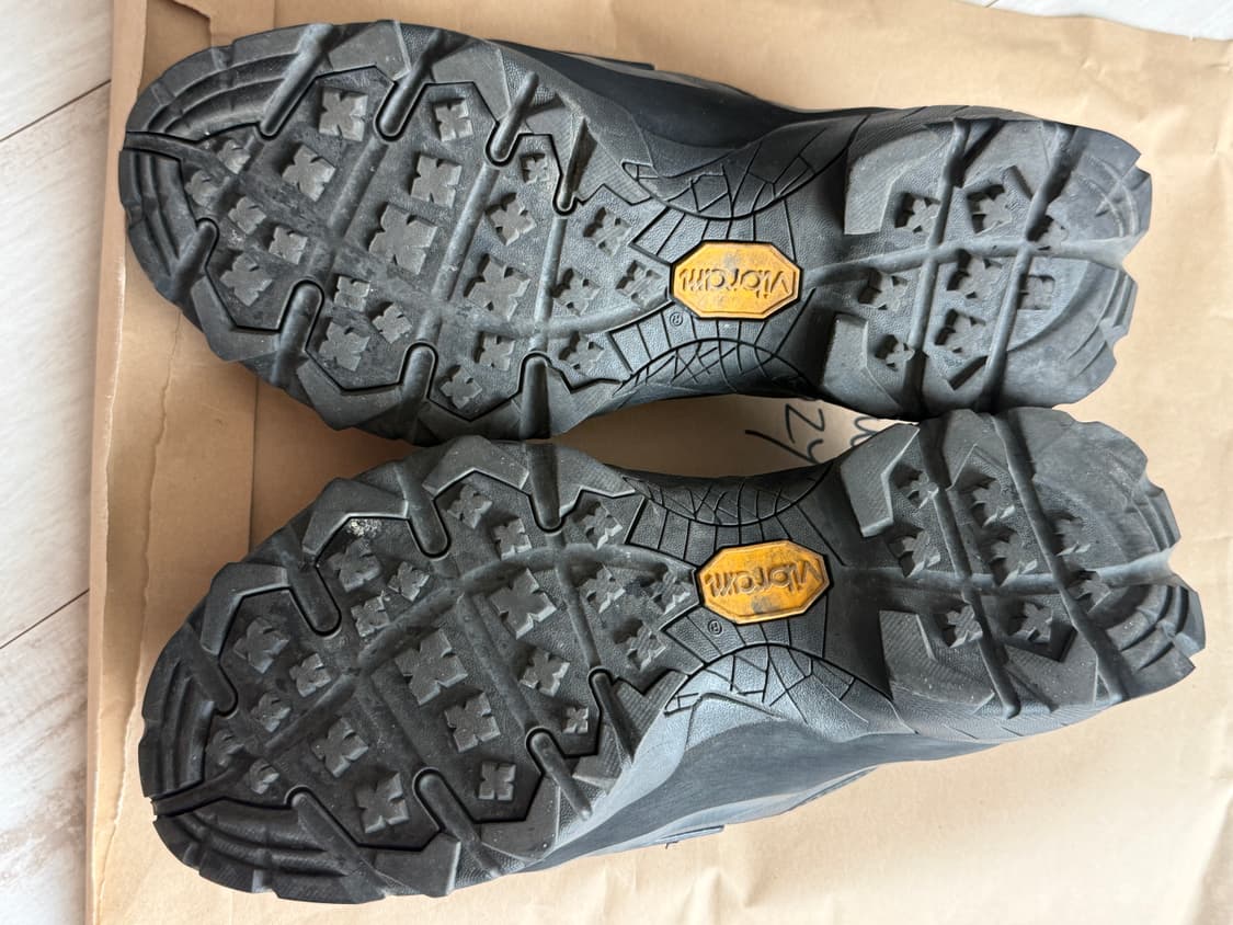 로아 ROA 로퍼 블랙 41.5 팝니다 (제안가능) 상품이미지4