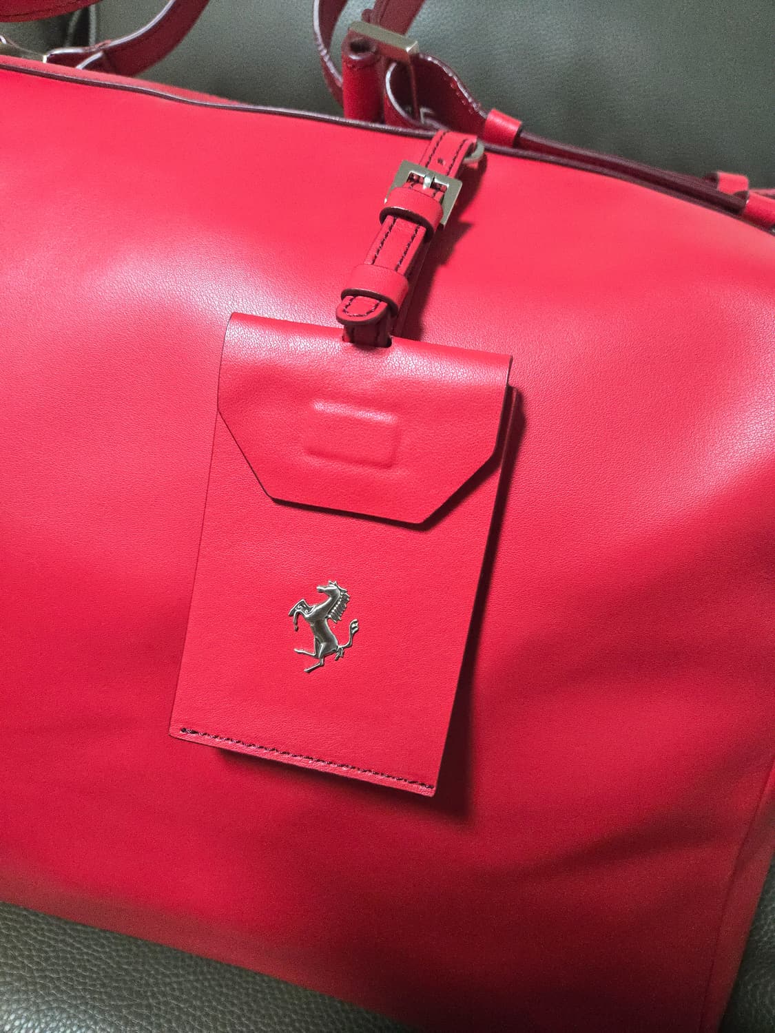 페라리 레드 정품 보스턴백 상품이미지1