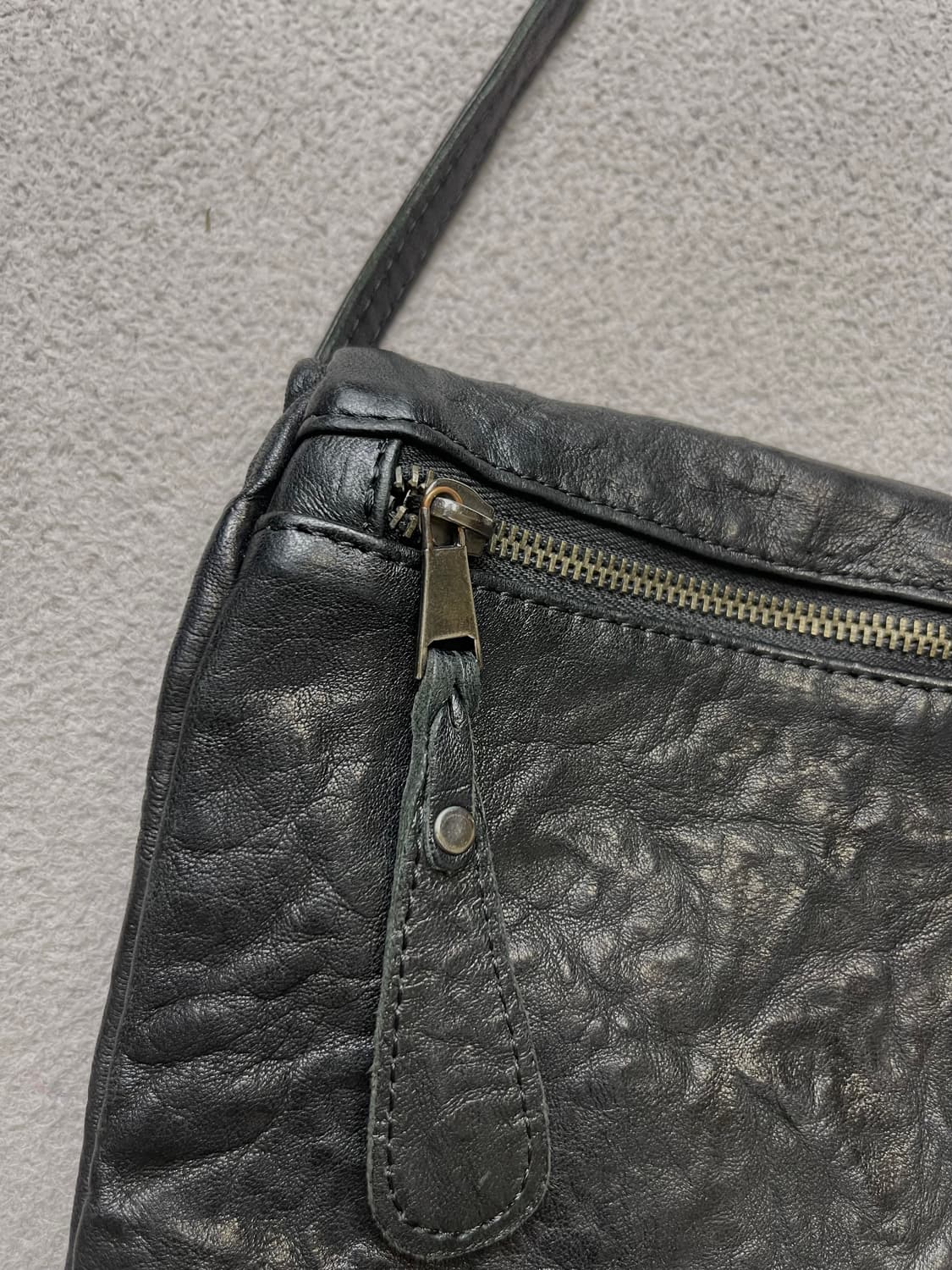 조르지오 브라토 레더 크로스백- 호보백 상품이미지7