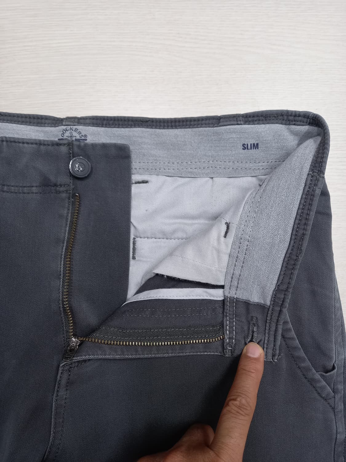 30 DOCKERS 리바이스 스판 슬림일자 치노 다크그레이 30-168 상품이미지7