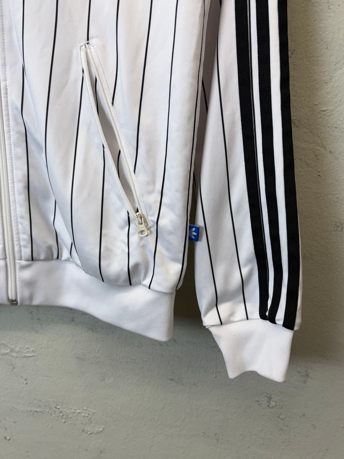 아디다스 슈퍼걸 스트라이프 트랙탑 져지 화이트 상품이미지5