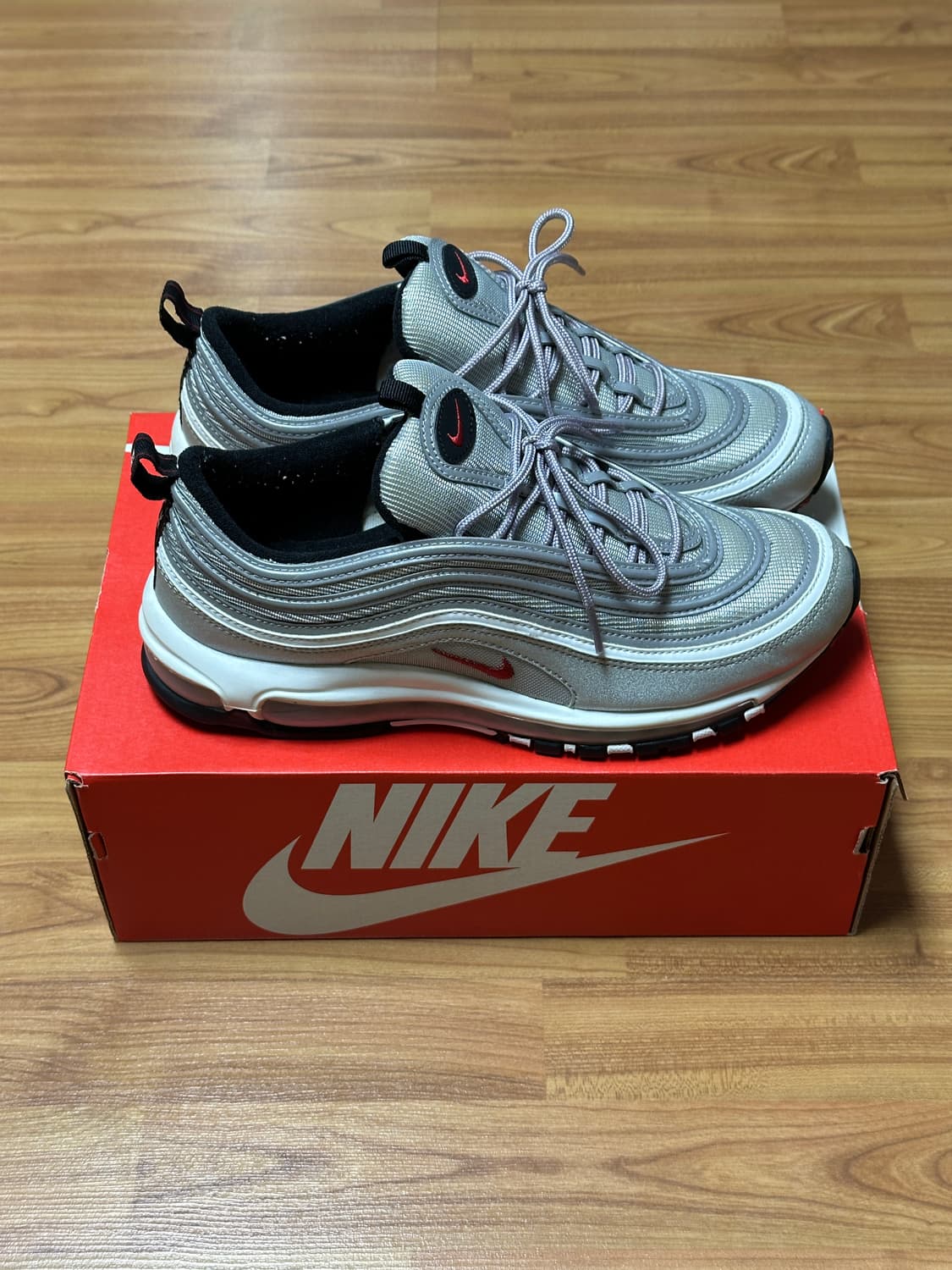 [상태좋음] 나이키 에어맥스 97 실버불렛 US10.5 상품이미지3