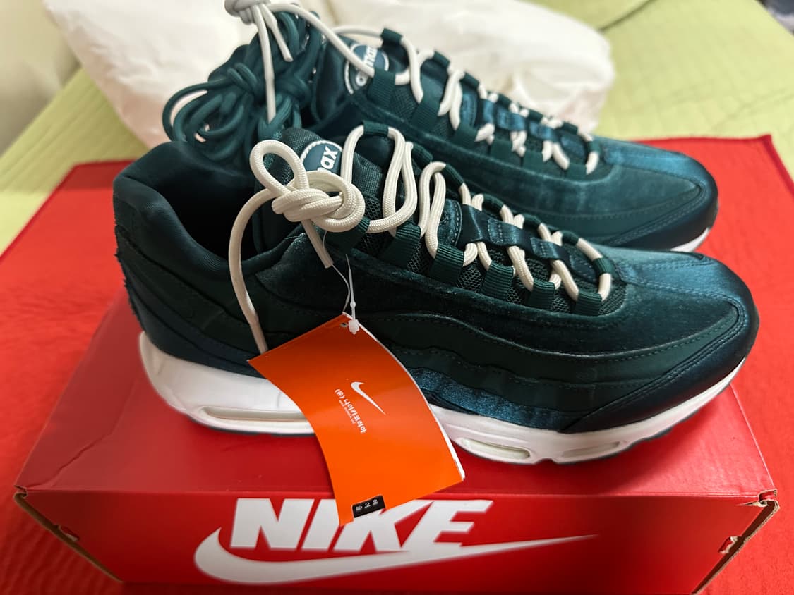 에어맥스95 벨벳 틸 우먼즈275사이즈 상품이미지4