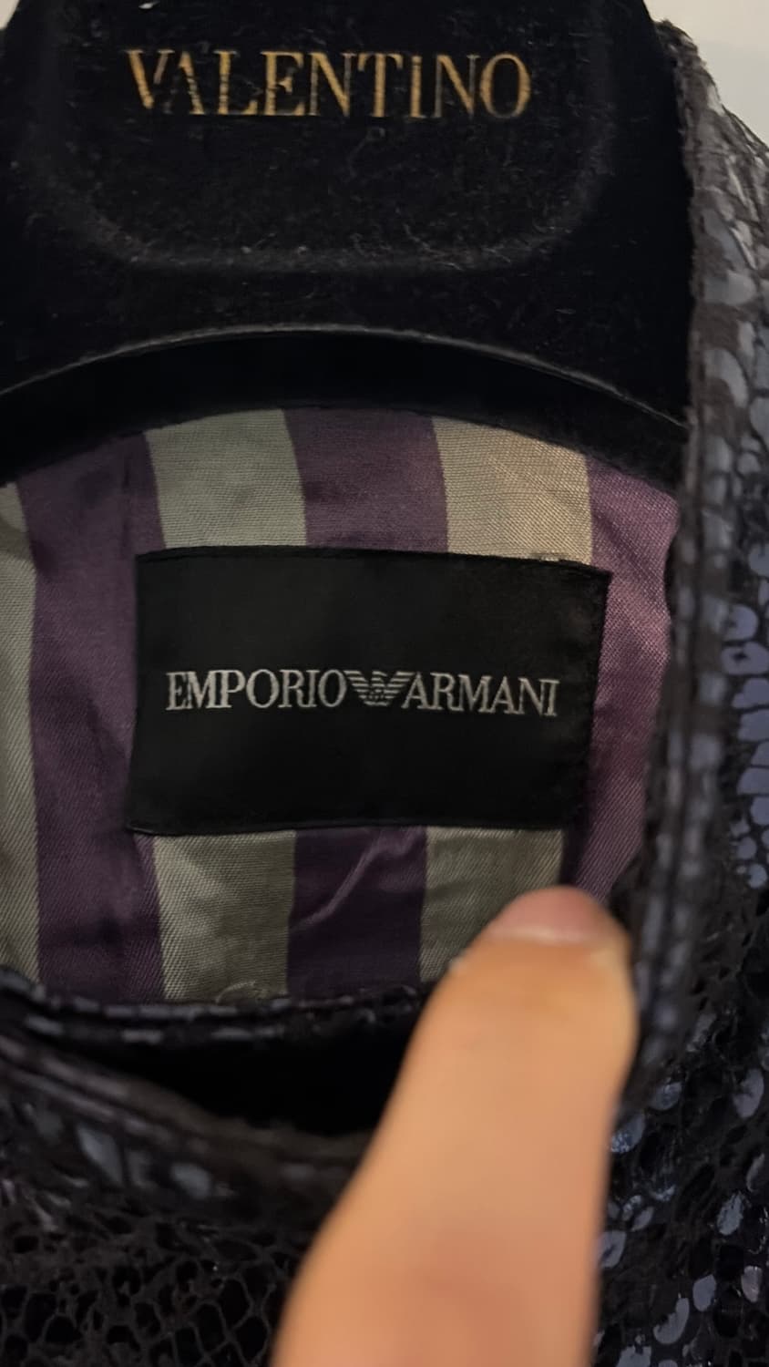 엠포리오 아르마니 뱀피무냥 러플자켓 44,55 정품 상품이미지2