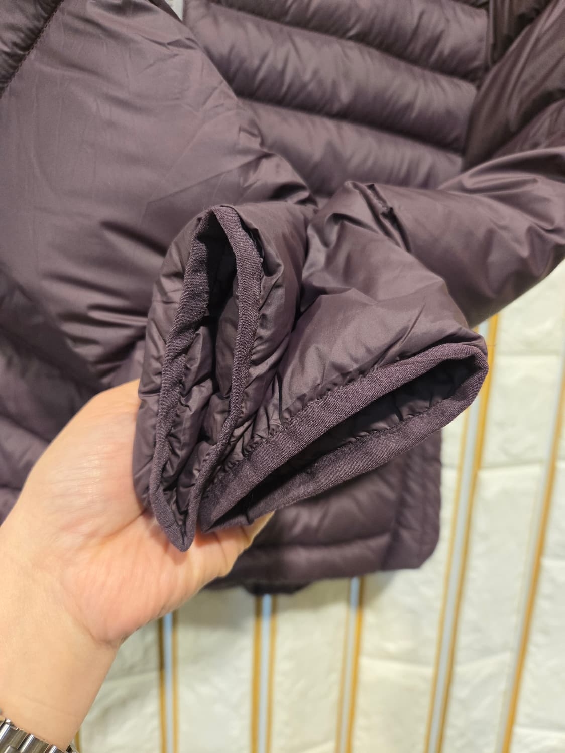 래인바이 여성 구스 경량패딩 새상급 95-100 상품이미지5