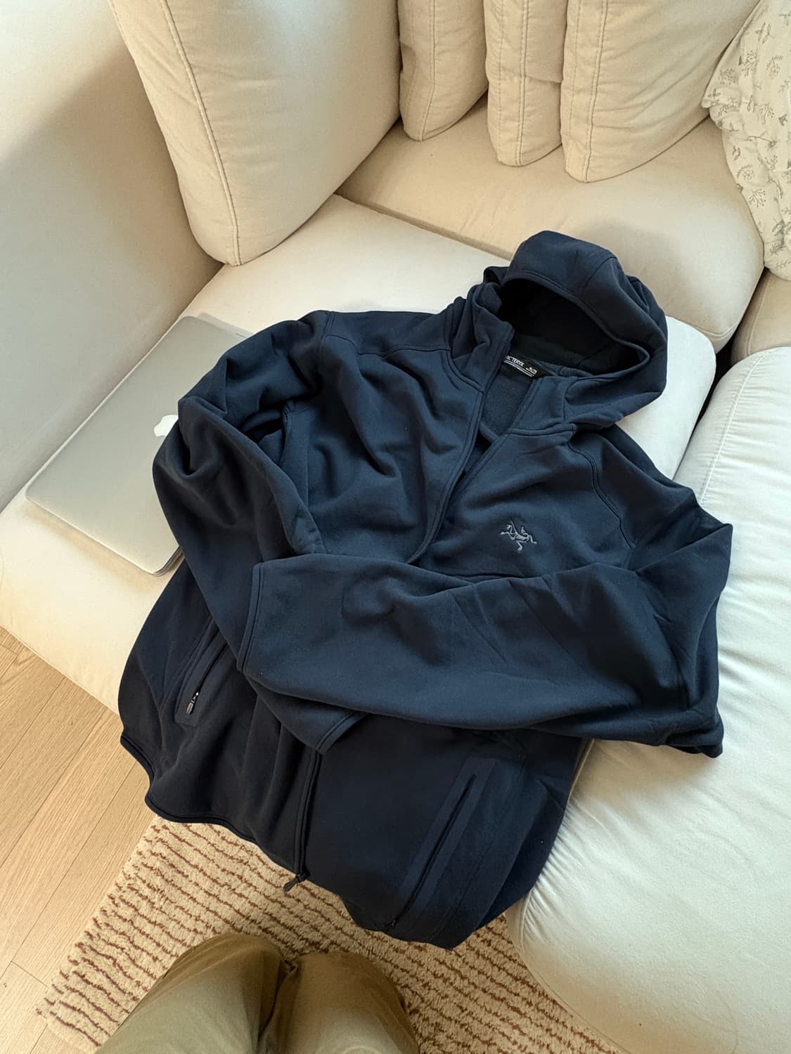 Arcteryx kyanite hoodie 아크테릭스 xl 상품이미지7