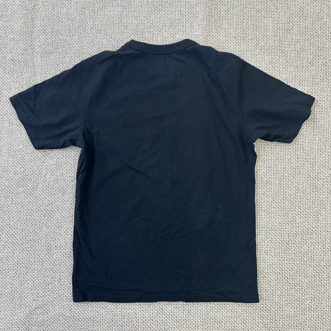 L 유니클로 블랙 크루넥 티셔츠 0330D 상품이미지4