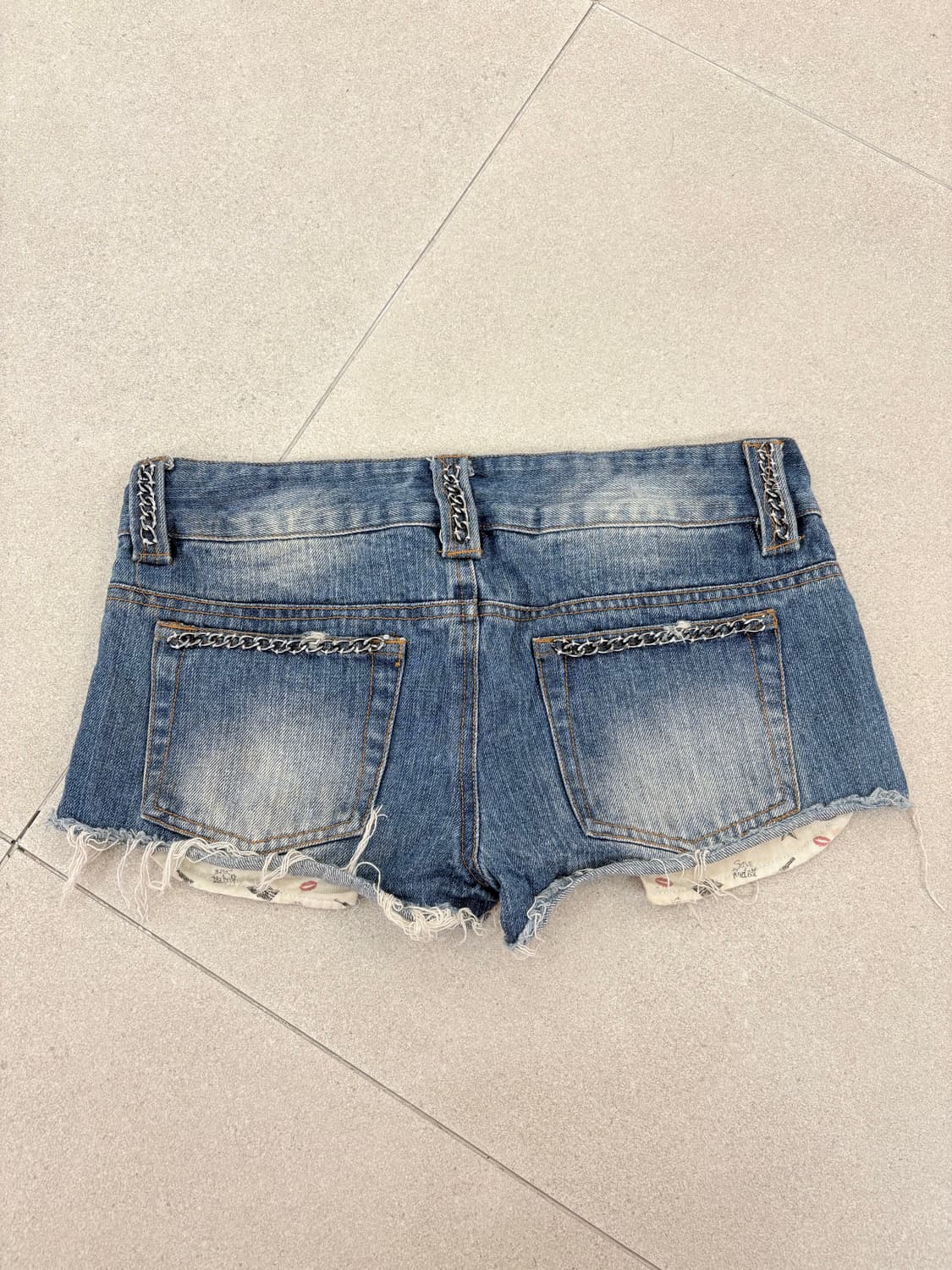 데님 체인 디테일 숏츠 상품이미지4