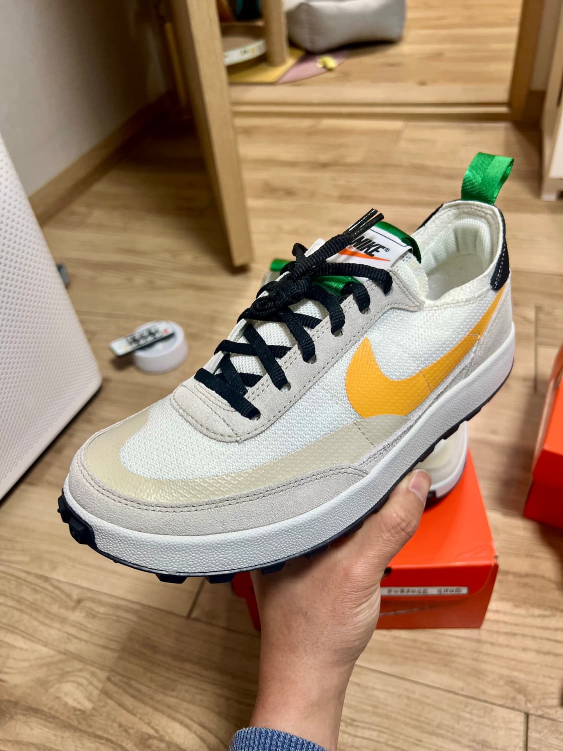 245,260)정품 새상품 나이키X톰삭스 제너럴 퍼포즈 슈 파인 그린 상품이미지4