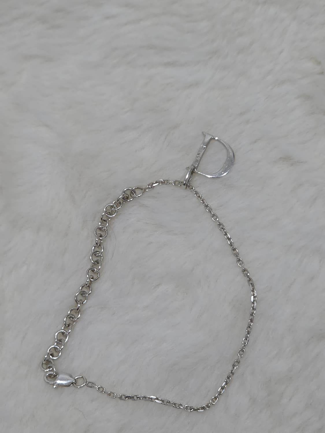 디올 D 로고 팔찌 실버 상품이미지3